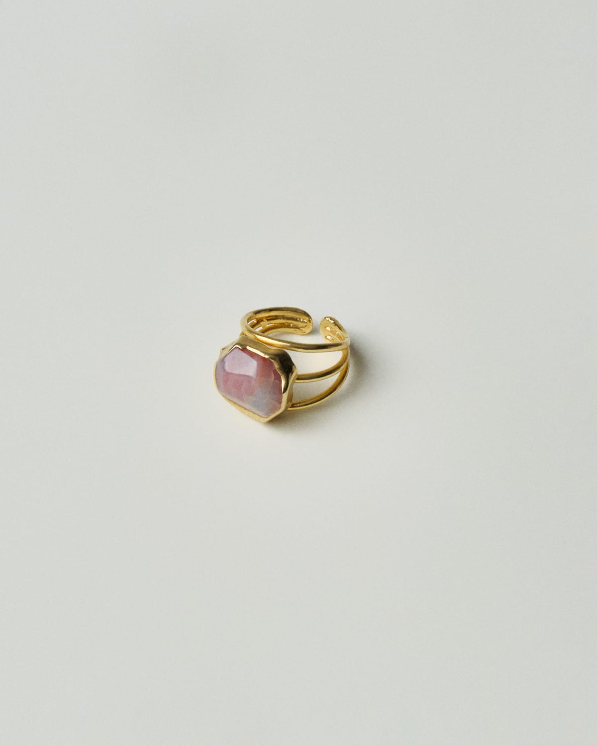 Alternative view of Pembe Kuvars Yüzük